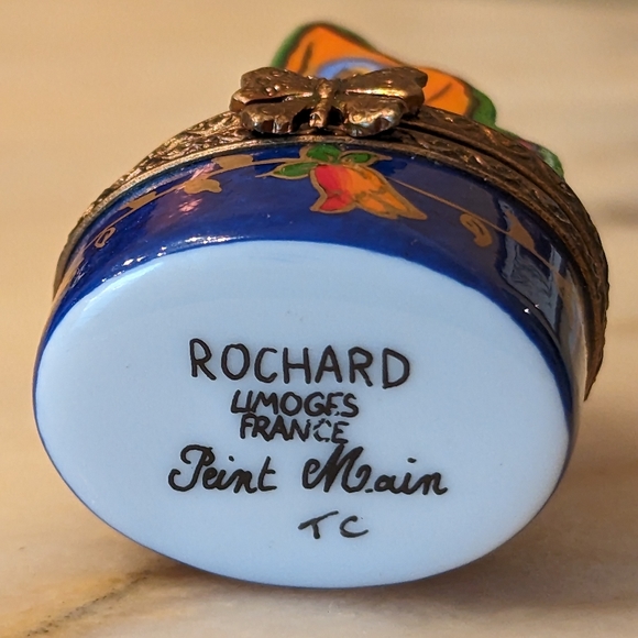 Rochard Limoges Small Butterfly Box - Picture 2 of 3